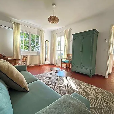 Hotel Petit Comfortable Sainte-Maxime