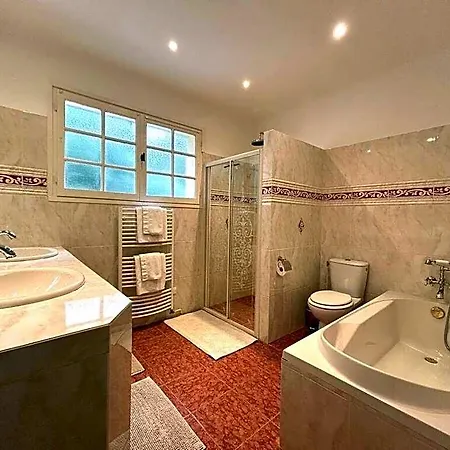 Petit Comfortable 3*